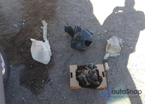 2001 Chrysler Town & Country Ex z USA, uszkodzony, nr VIN 2C4GP74L31R402920